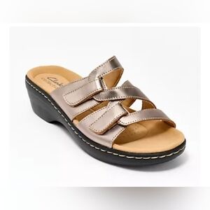 Clarks Women's Merliah Karli Metallic Slip-on Strappy Sandals Size 9.5M NIB